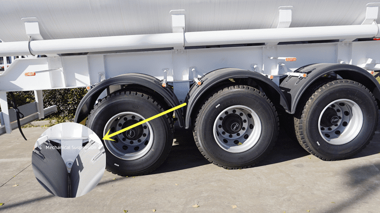 3 Axle 45000 Liters Oil Tanker Semi Trailers for Sale in Suriname