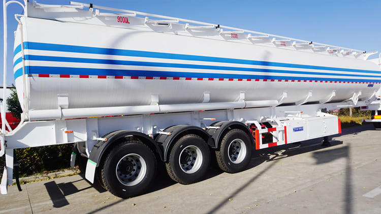 3 Axle 45000 Liters Oil Tanker Semi Trailers for Sale in Suriname